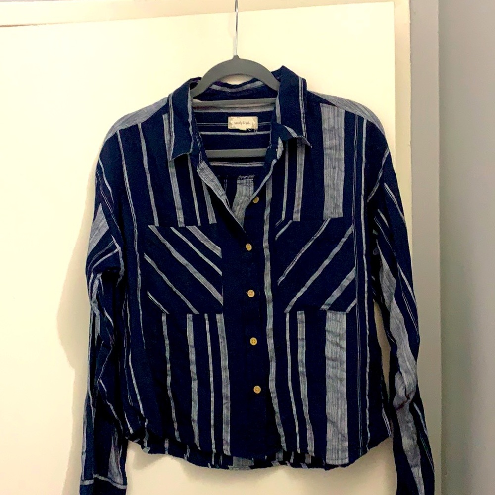 Blue and white cropped long sleeve blouse